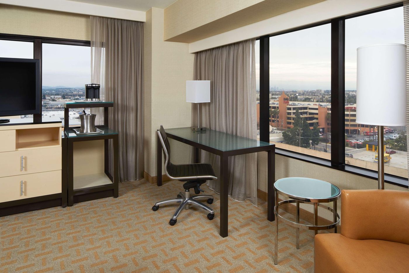 Hilton-Los-Angeles-Airport-Room-12
