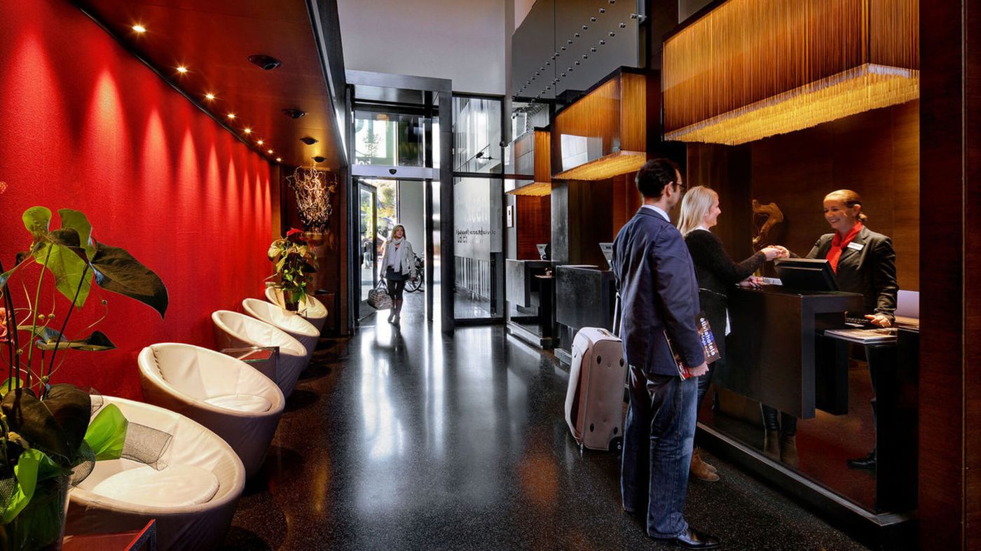 Olivia Plaza Hotel-Spain-Barcelona-Lobby-9