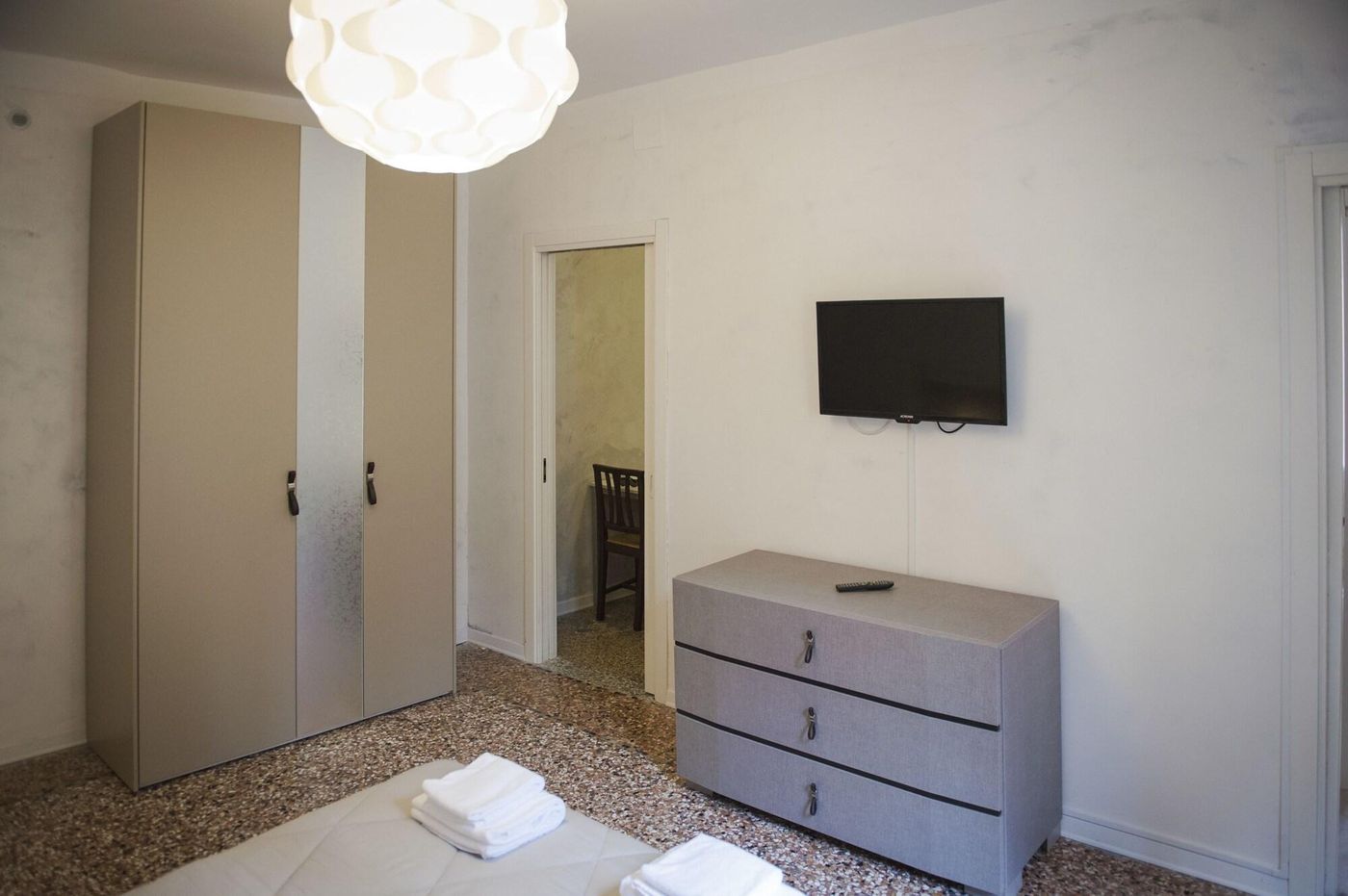 Porta-Orientalis-Venice-Room-7