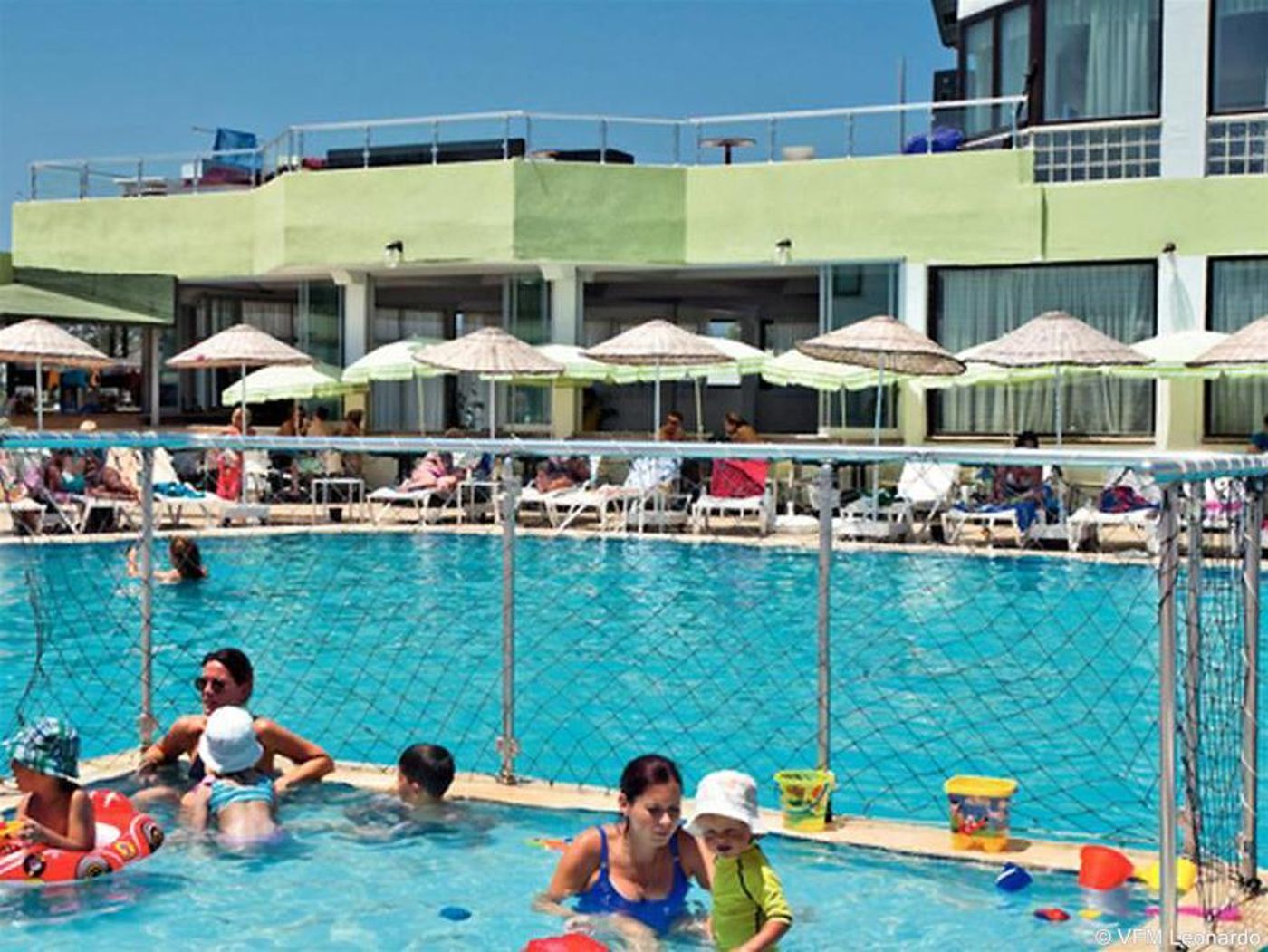 Club-La-Luna-General-view-10