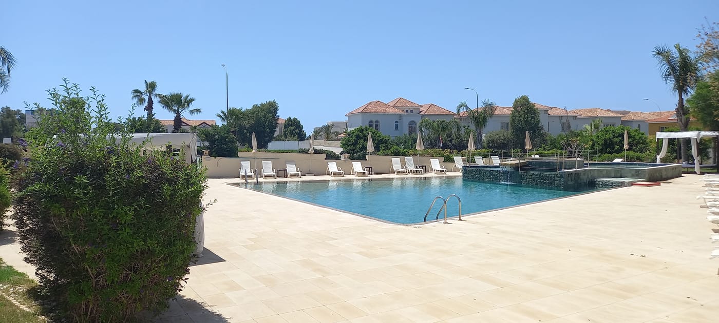 E-Hotel-Spa-and-Resort-Pool-1