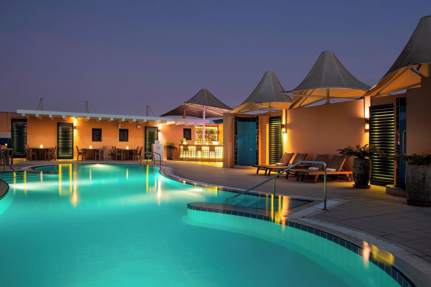 Four-Points-by-Sheraton-Downtown-Dubai-Sports-and-Entertainment-1