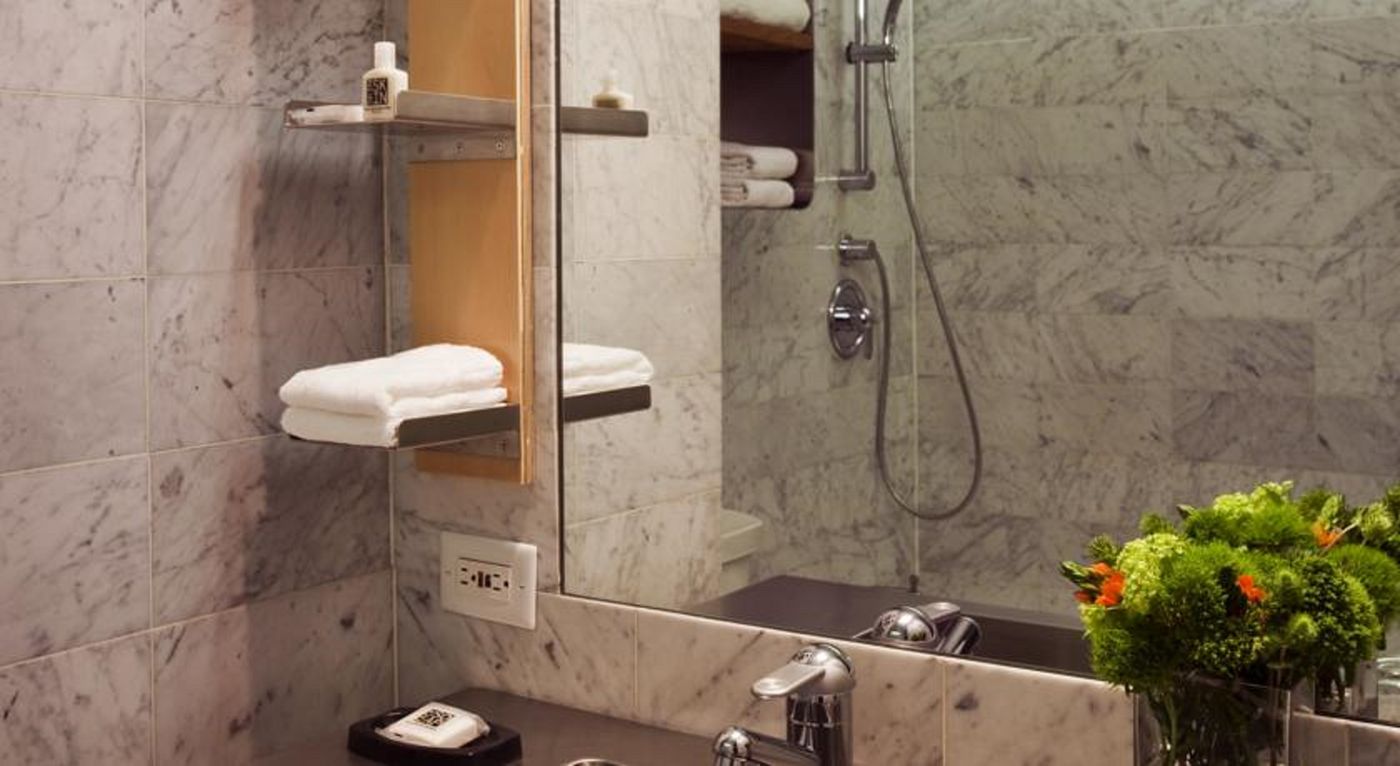 Arthouse-Hotel-New-York-Room-18