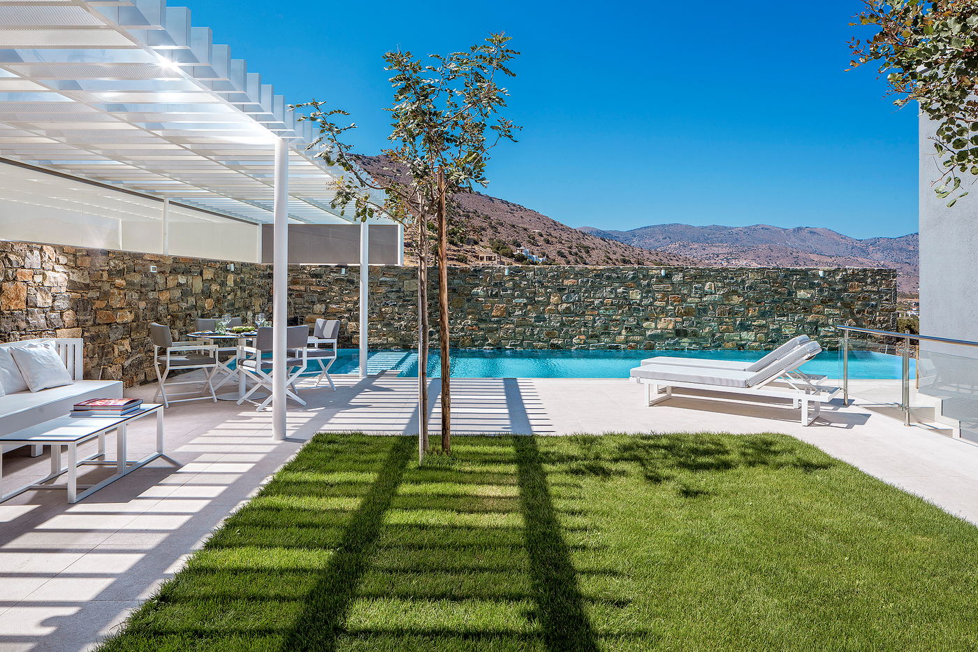 Elounda-Gulf-Villas---Suites-Room-12