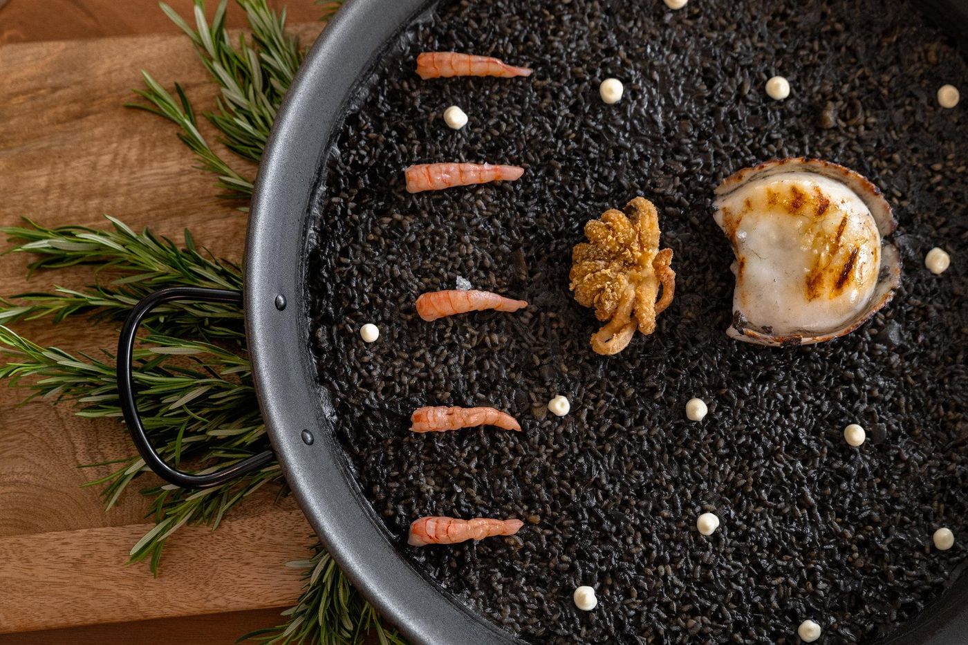 Los-Monteros-Restaurant-105