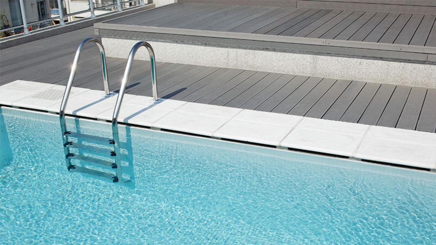 Hipark-Design-Suites-Nice-Pool-3