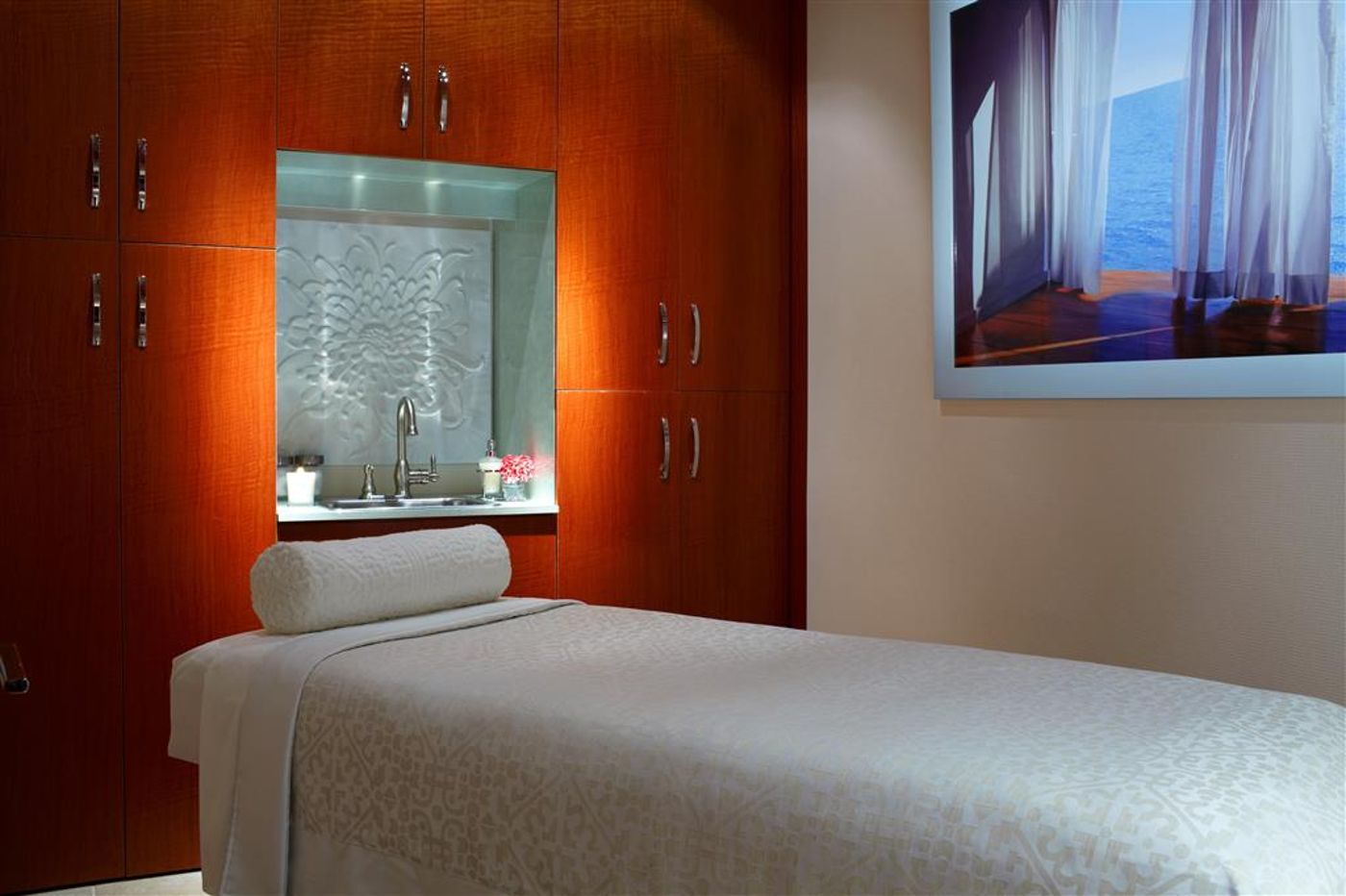 The-Chatwal-in-the-unbound-Collection-Room-65