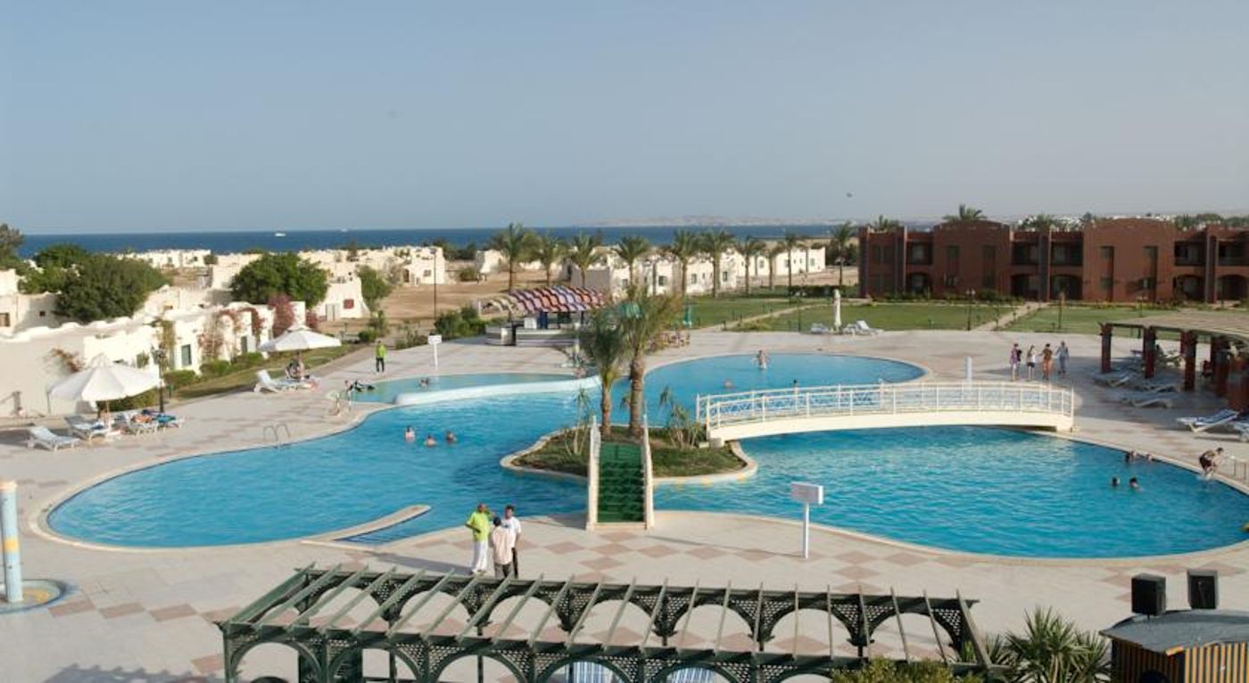 Magawish Swiss Inn Resort