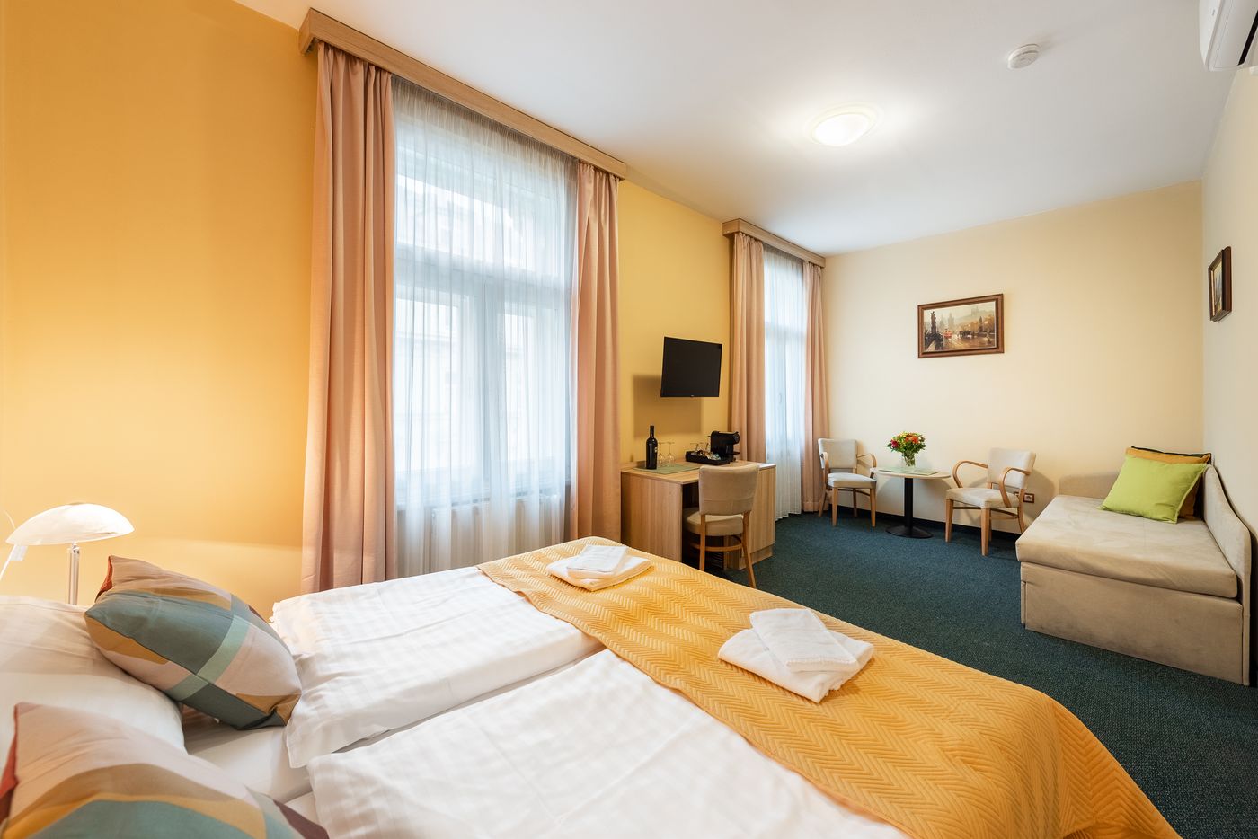 Hotel-Libero-Room-18