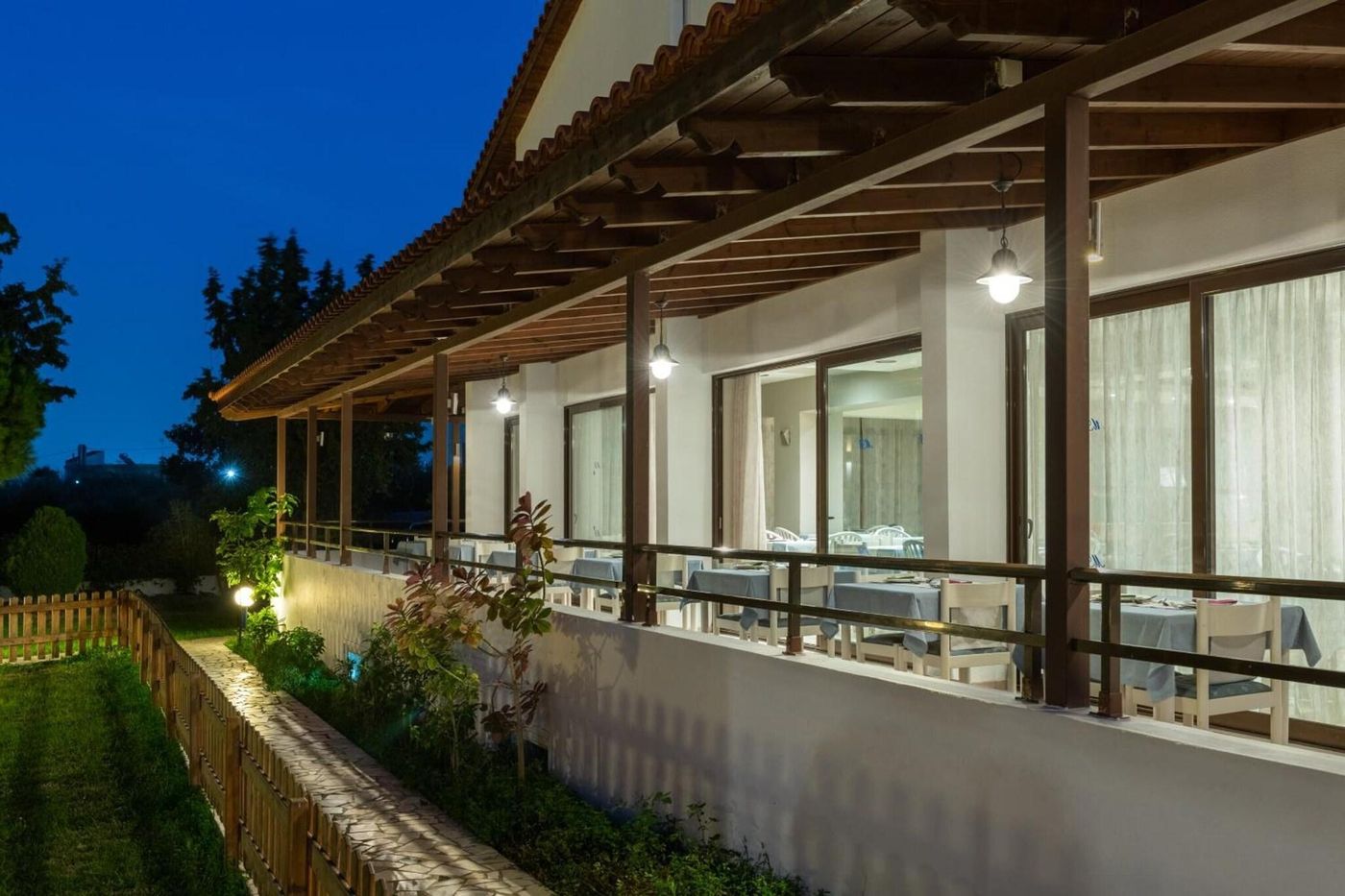 Matoula-Beach-General-view-10