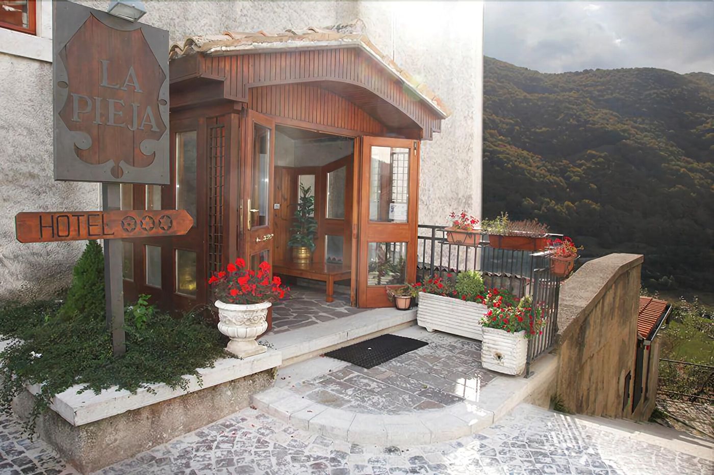 Hotel-La-Pieja-General-view-1