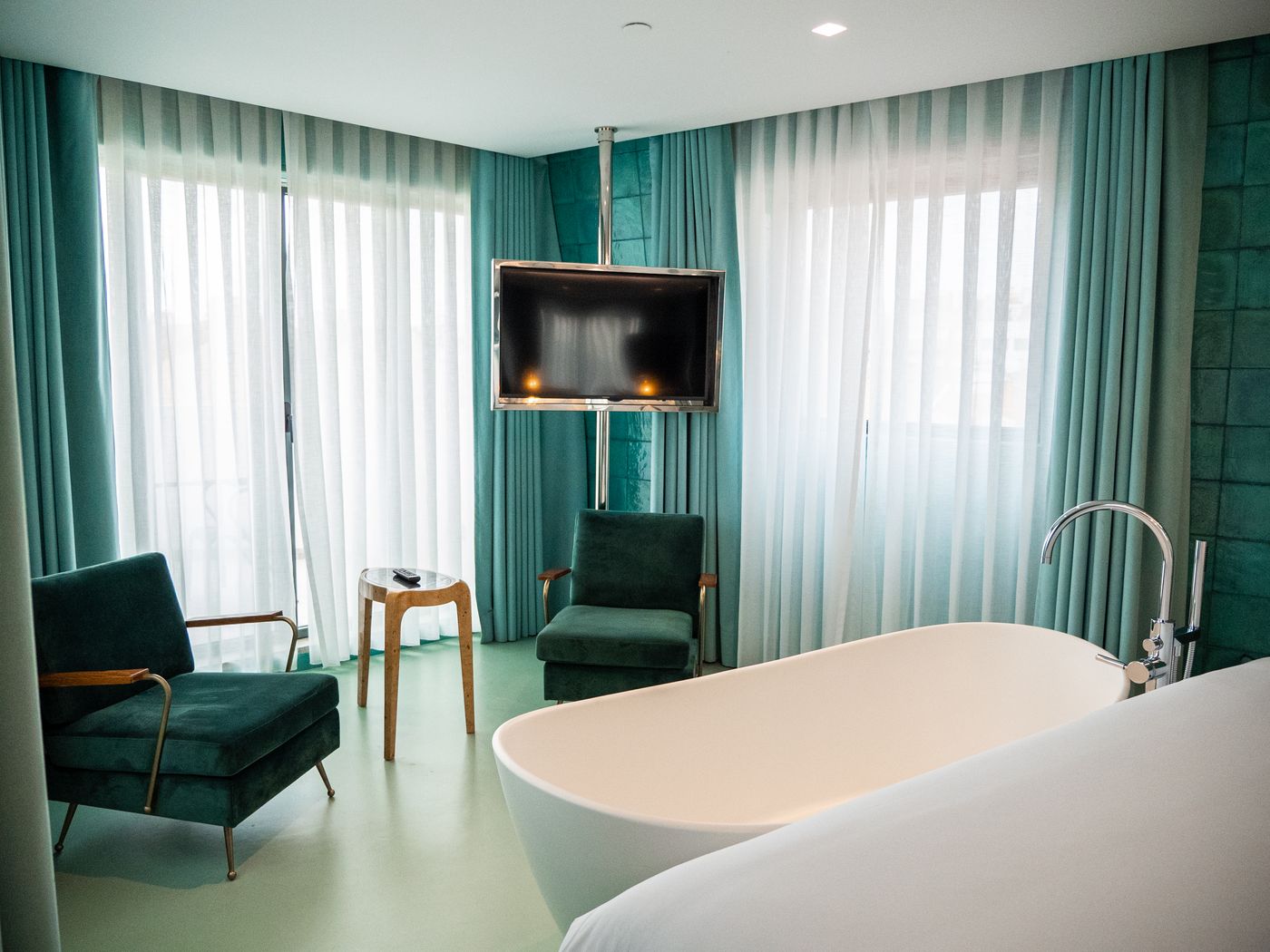 WC-by-The-Beautique-Hotels-Room-22