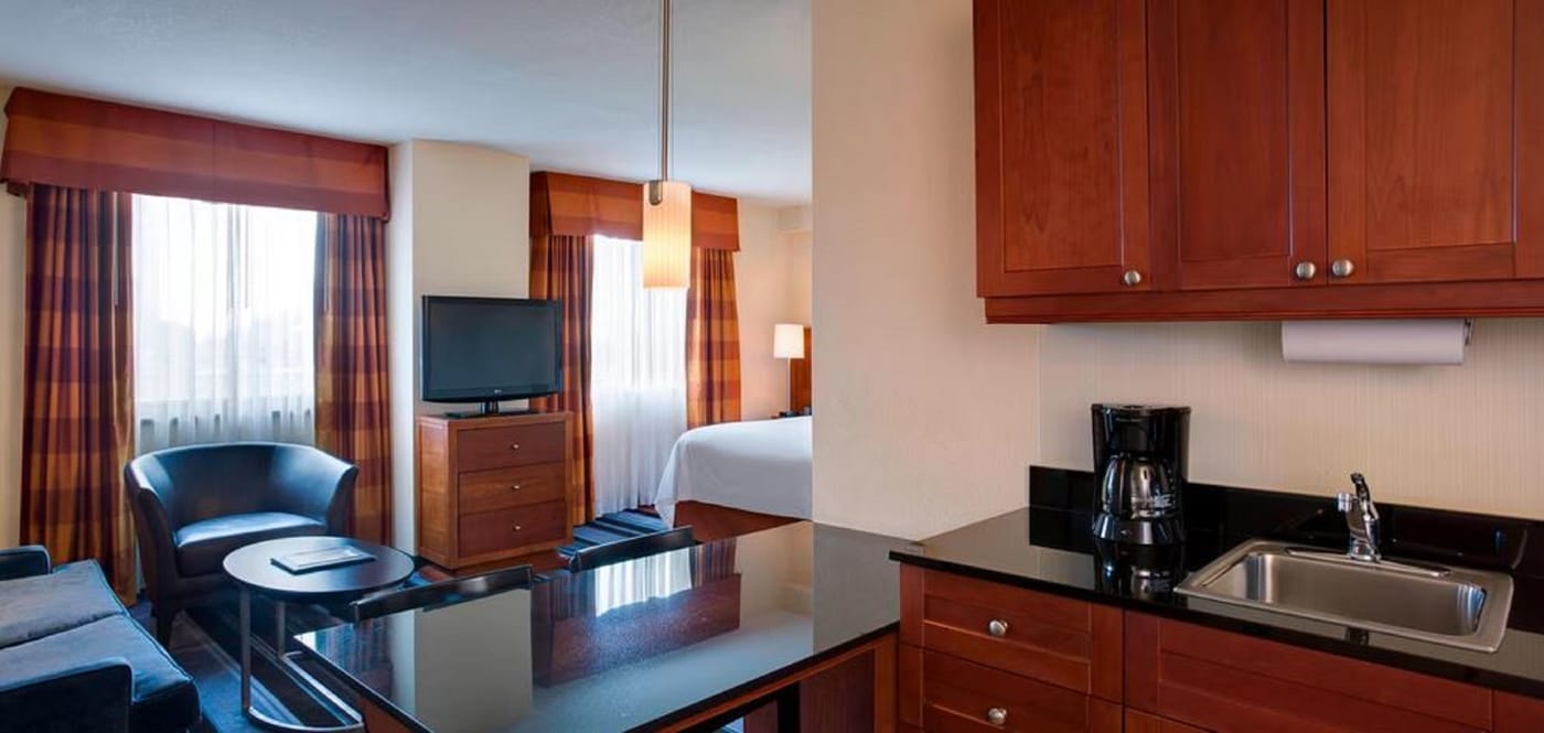 Residence-Inn-By-Marriott-New-York-Manhattan-Times-Square-Room-24