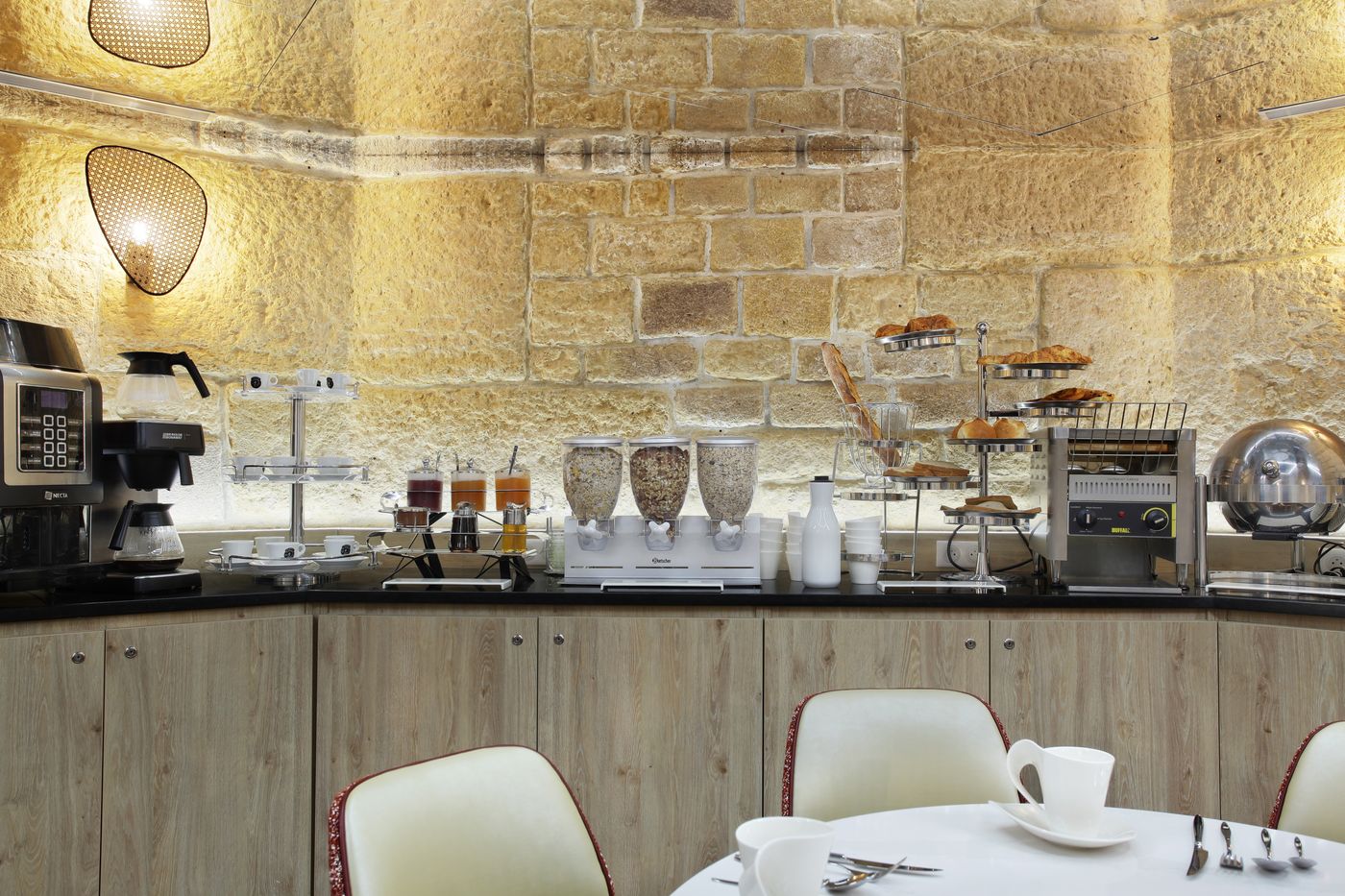 Grand-Hotel-Saint-Michel-Restaurant-22