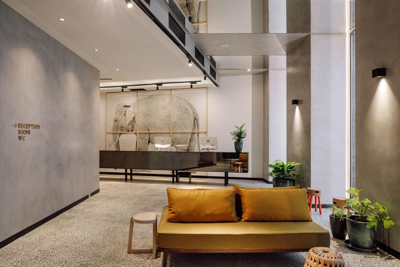 Hotel-Hotel---Member-Of-Design-Hotels-Lobby-11