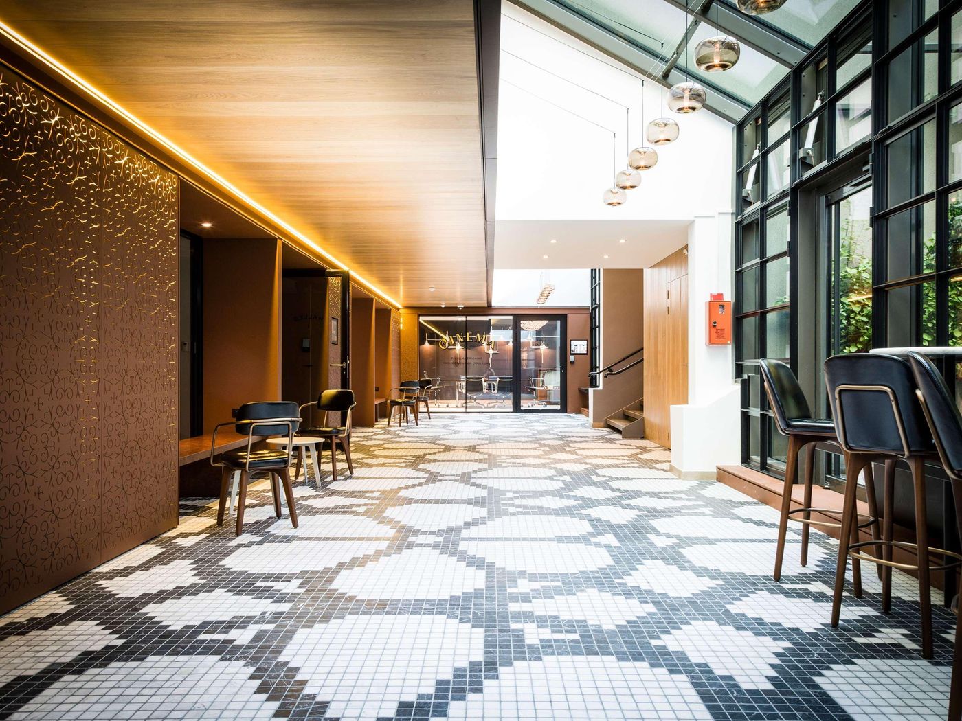 Novotel-Paris-Les-Halles-Sports-and-Entertainment-13