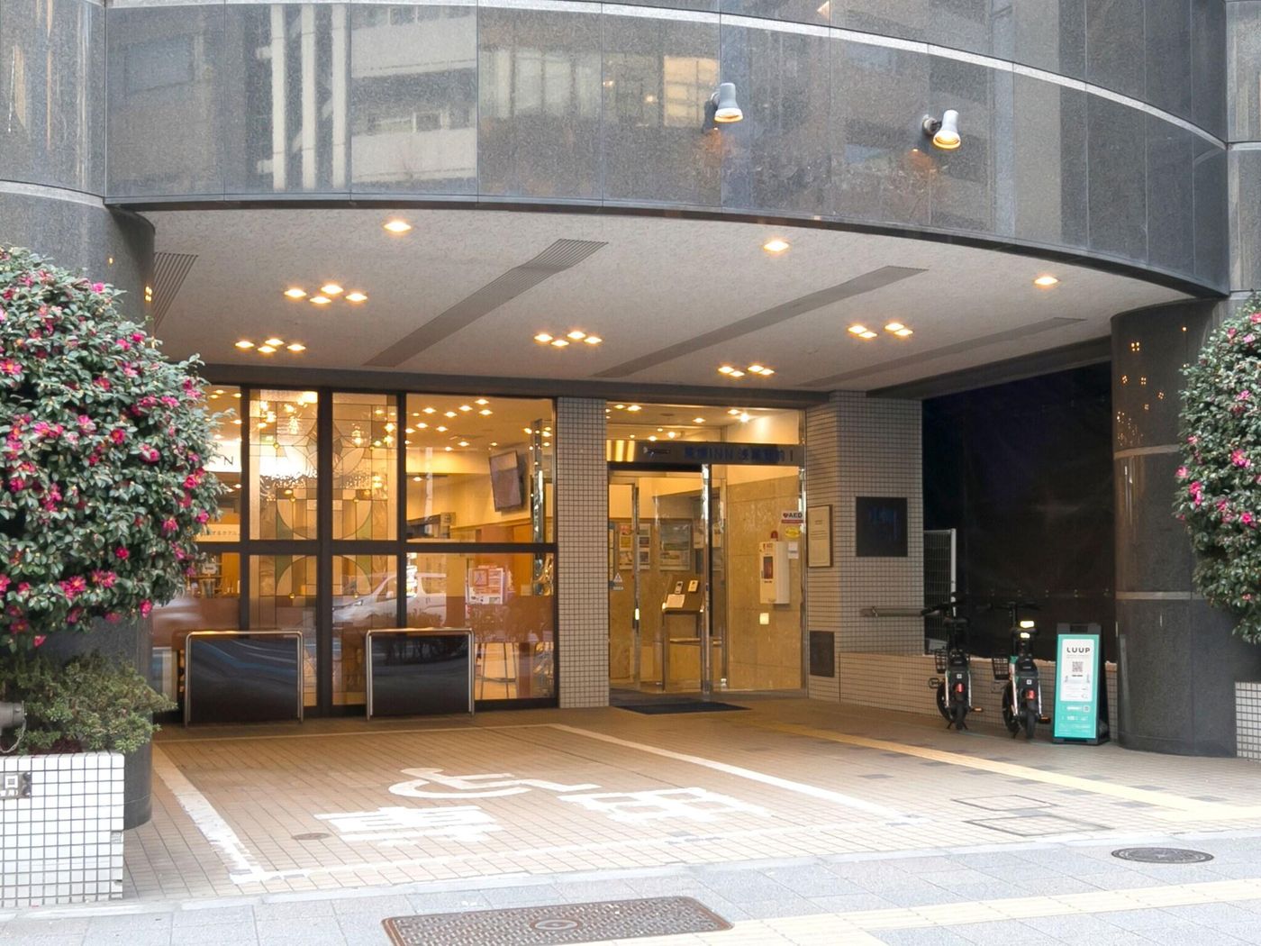 Toyoko Inn Tokyo Asakusa Kuramae Kaminarimon-Japan-Tokyo-General view-7