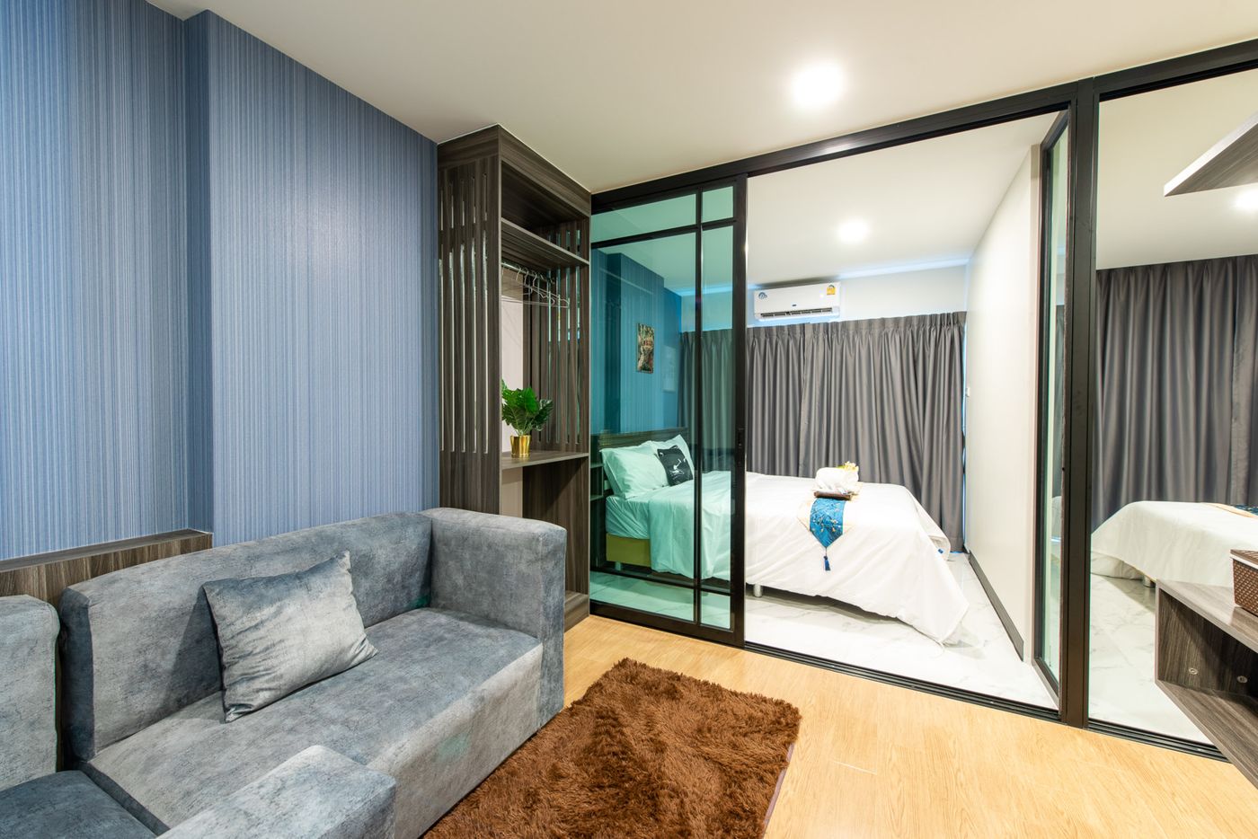 Metro-Hotel-Ratchada-36-by-ZUZU-Room-4