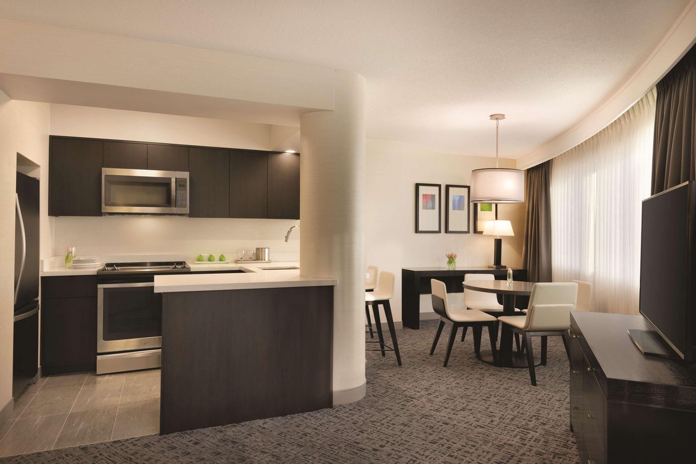 Radisson-Hotel-Vancouver-Airport-Room-23