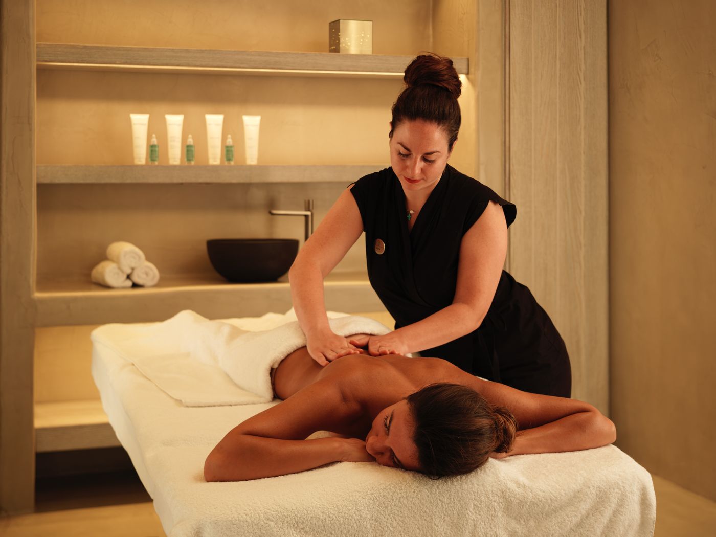 Mykonos-Riviera-Hotel---Spa-Sports-and-Entertainment-34