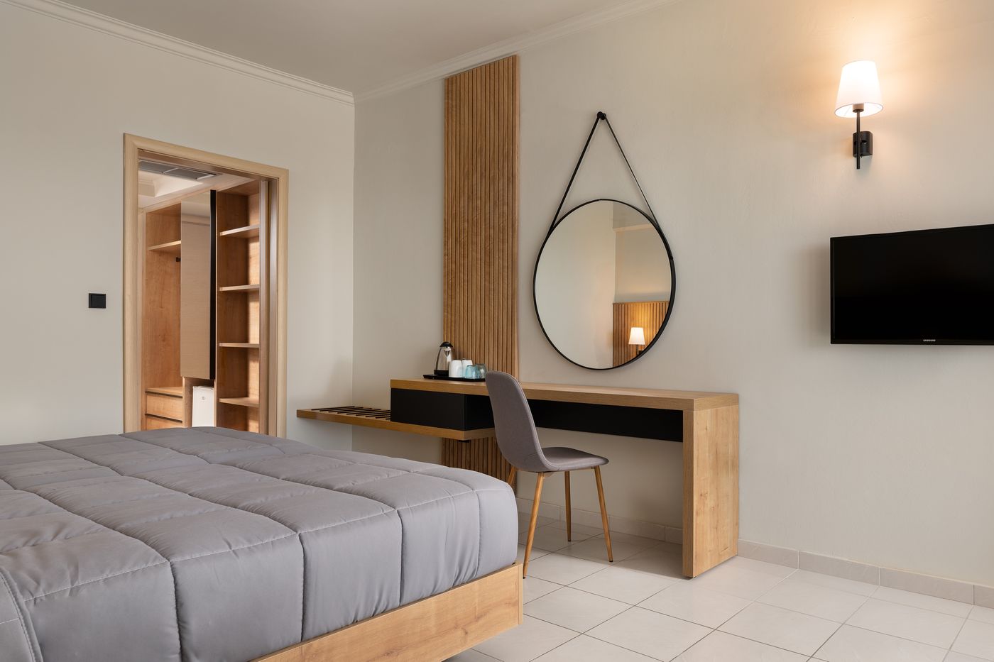 Kresten-Palace-Room-27