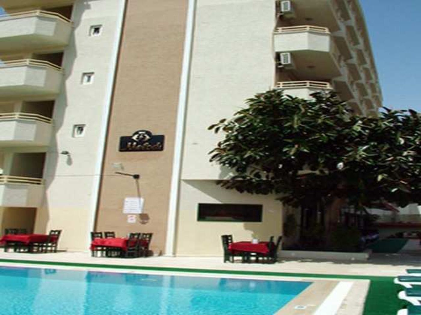 Melodi Hotel