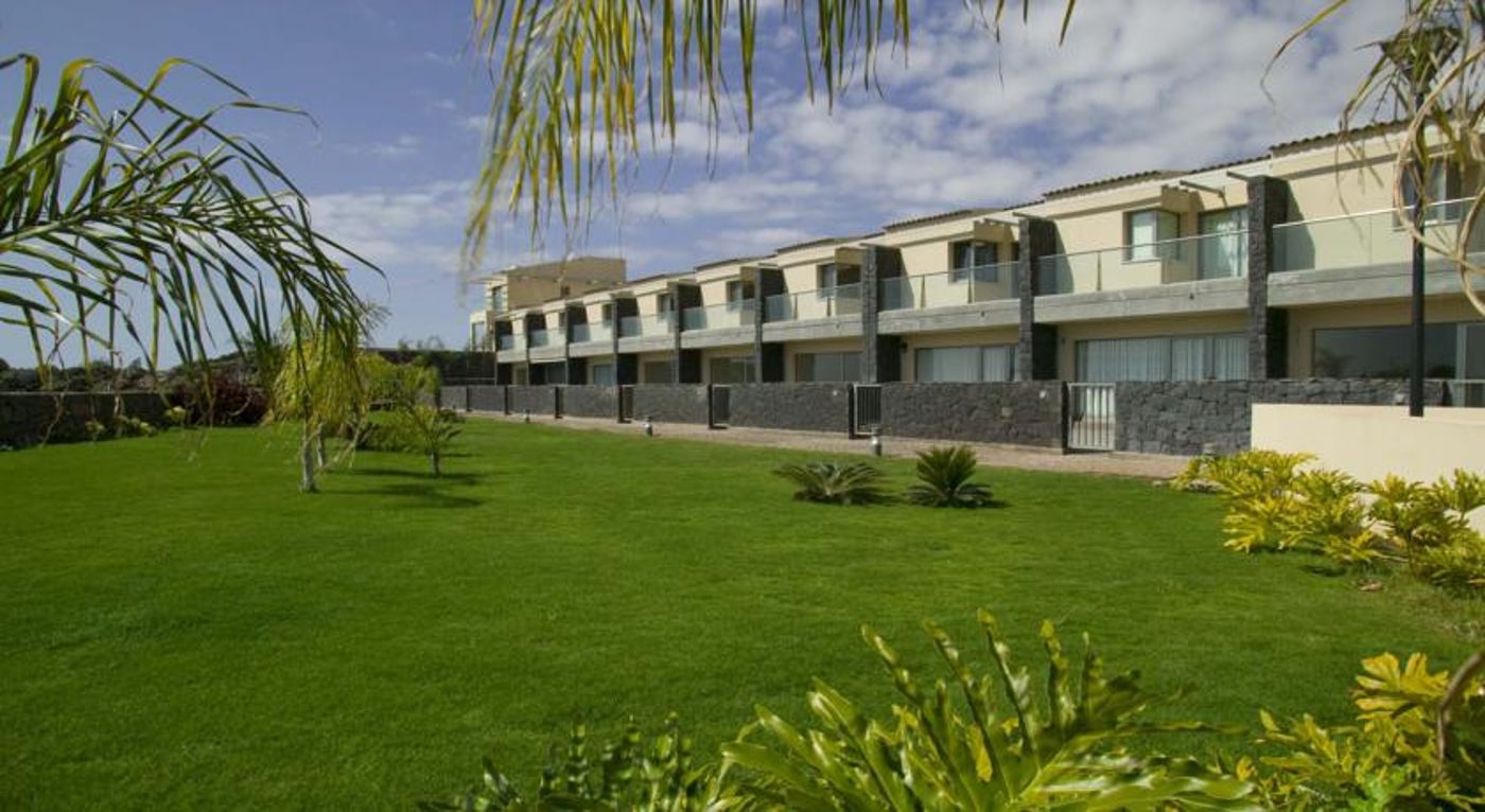 Sun-Bay-Villas-General-view-11