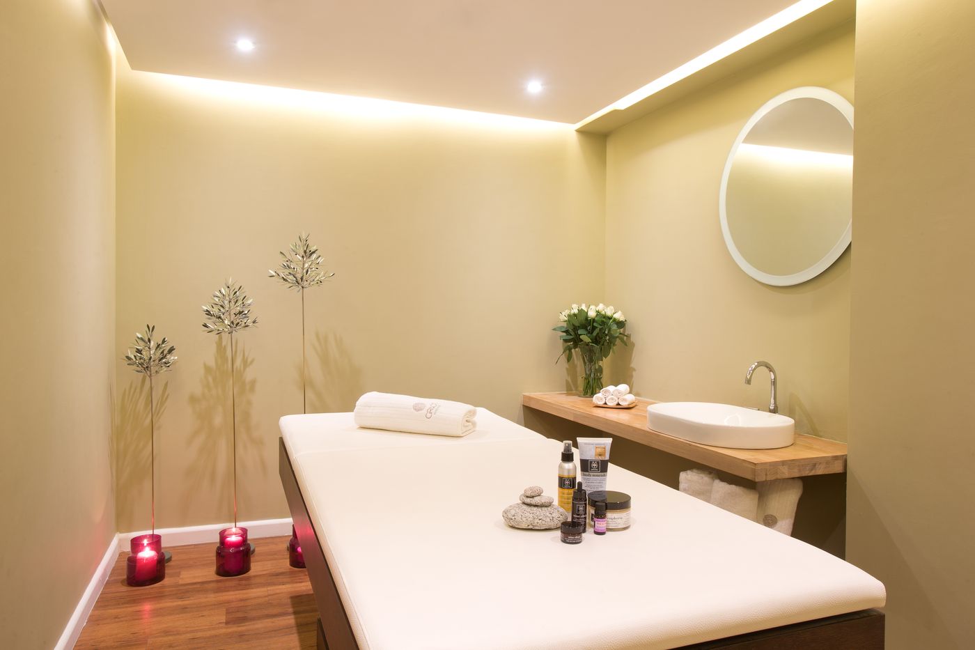 Mykonos-Grace-Sports-and-Entertainment-52