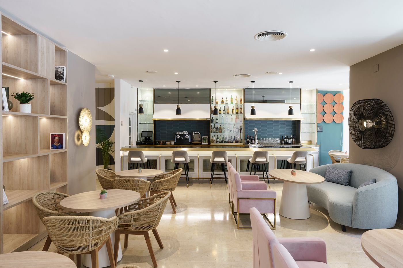 AluaSoul-Costa-Malaga-adults-reccommended-Bar-54