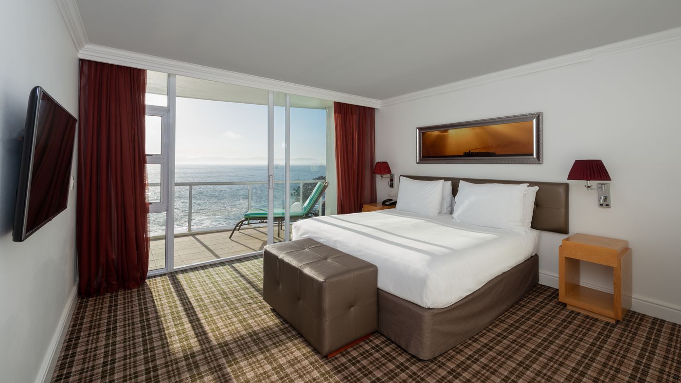 Radisson-Blu-Hotel-Waterfront-General-view-36