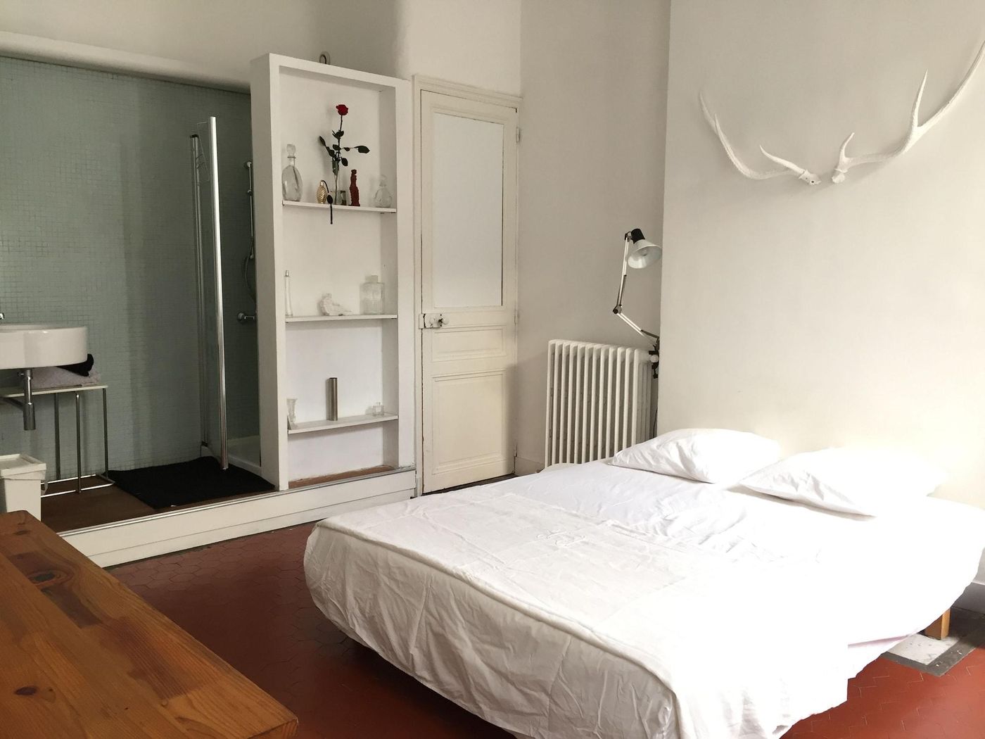 Chambre d'hôtes Liberté-France-MARSEILLE-Room-8