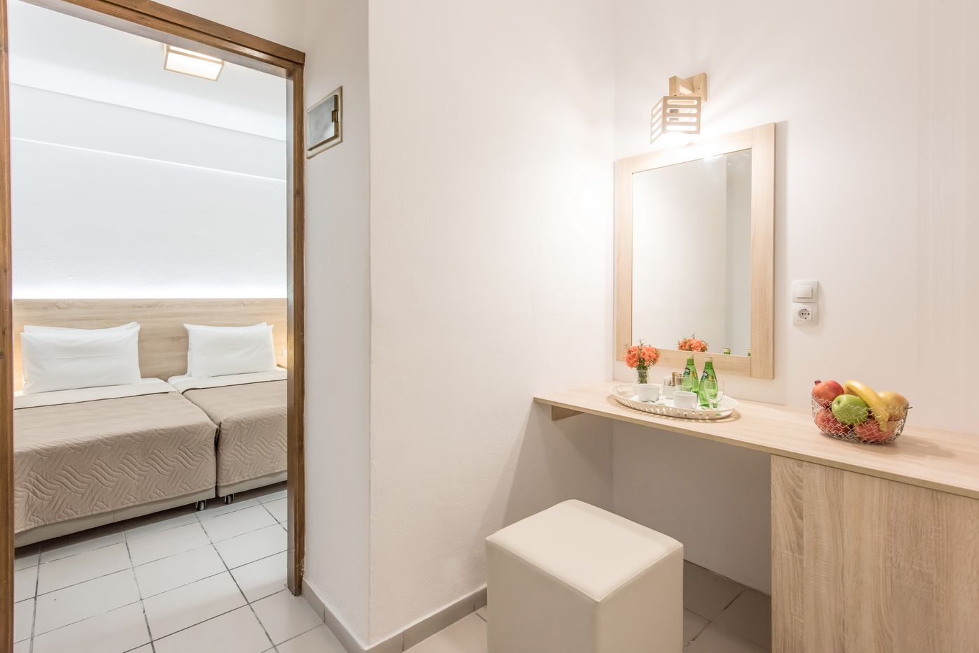 Sunshine Seaside Wing