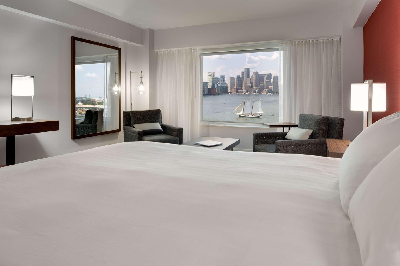 Hyatt-Regency-Boston-Harbor-Room-15
