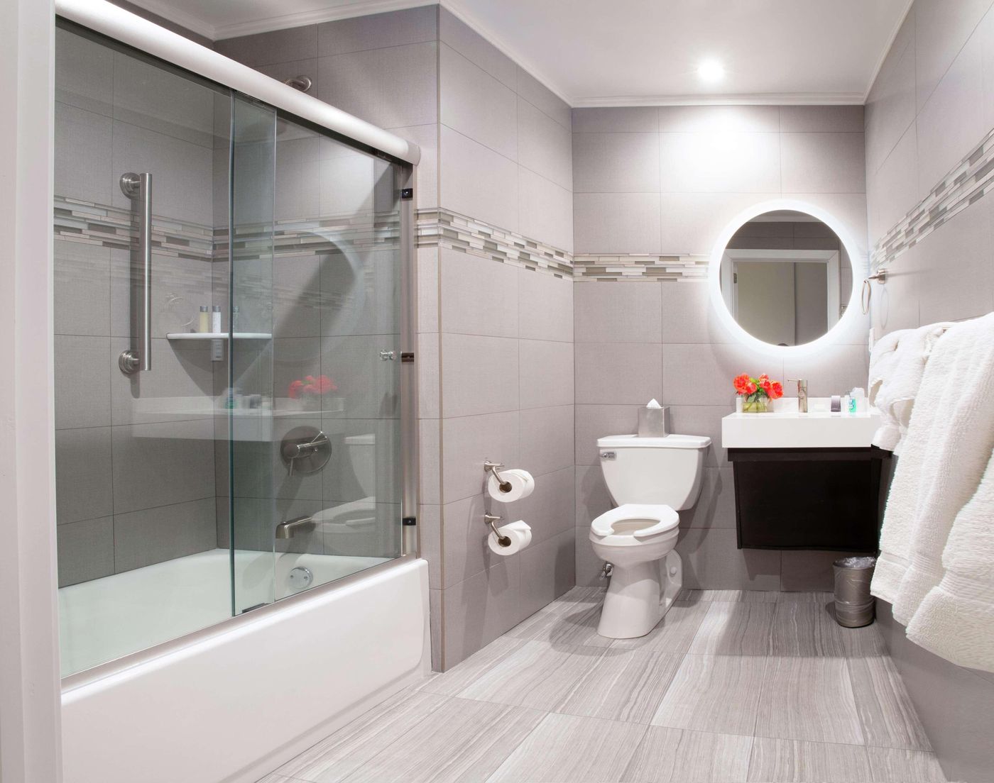 Martinique-New-York-on-Broadway--Curio-By-Hilton-Room-46