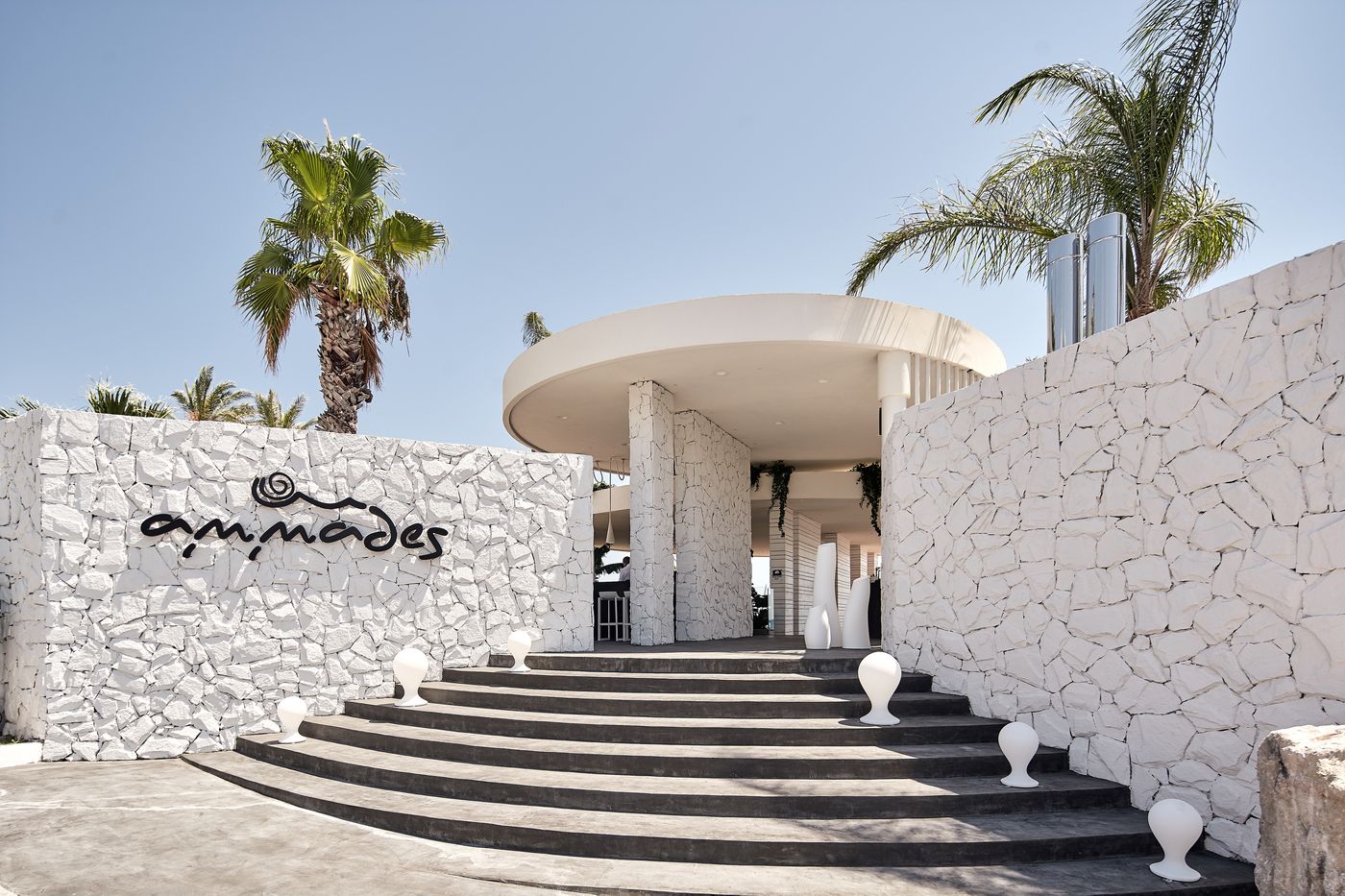 Epsilon Hotel Apartments