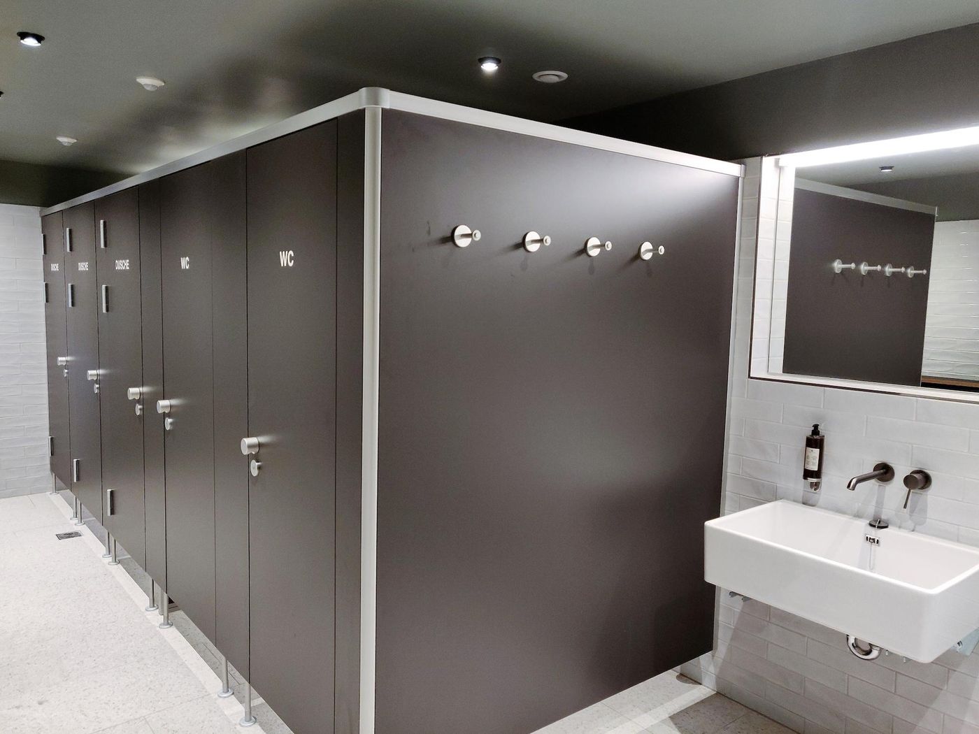 Bruderherz-Germany-NUREMBERG-Room-3