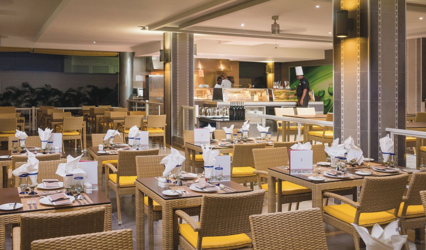 Riu-Reggae-Restaurant-30