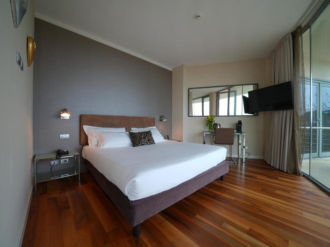 Allegroitalia-Pisa-Tower-Plaza-Room-16