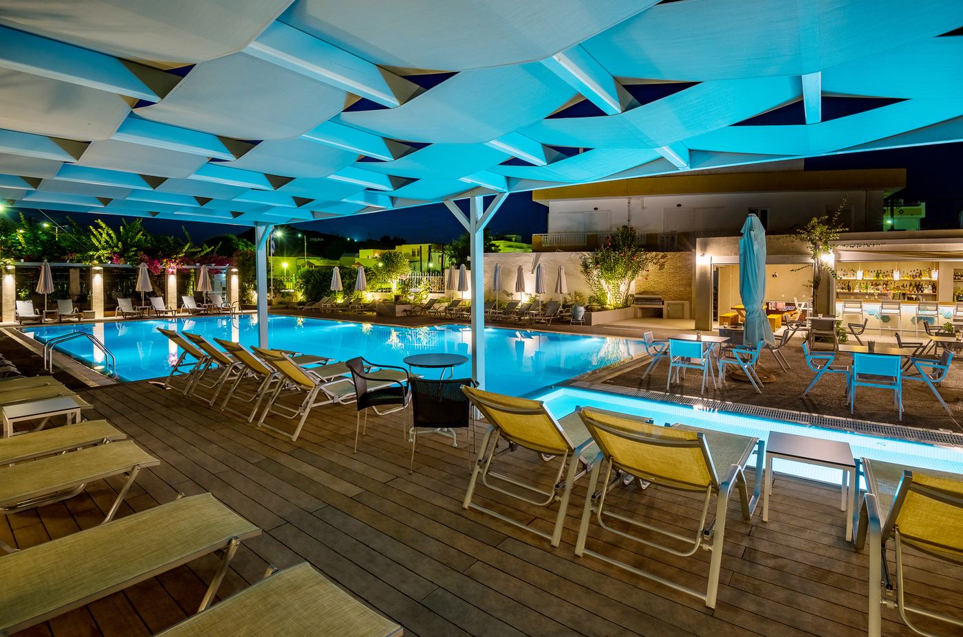 Nissia-Apartments-Pool-6