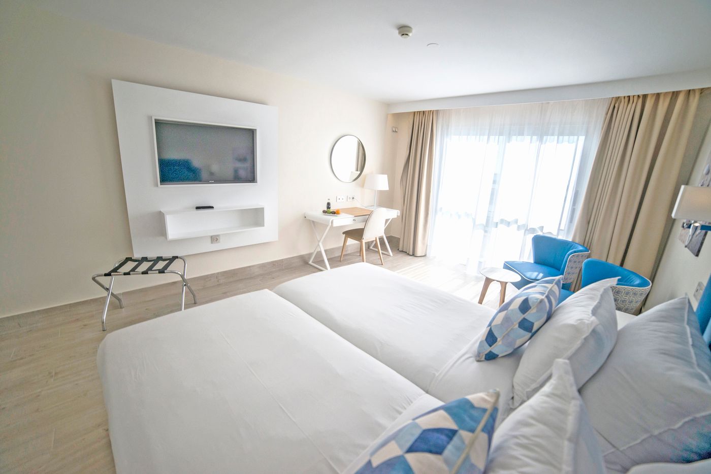 Hotel-Boutique-Tao-Caleta-Mar-Room-34