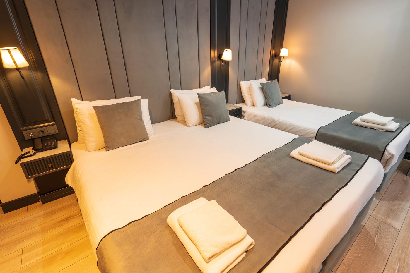 Express Plus Hotel-Turkey-Istanbul-Room-10