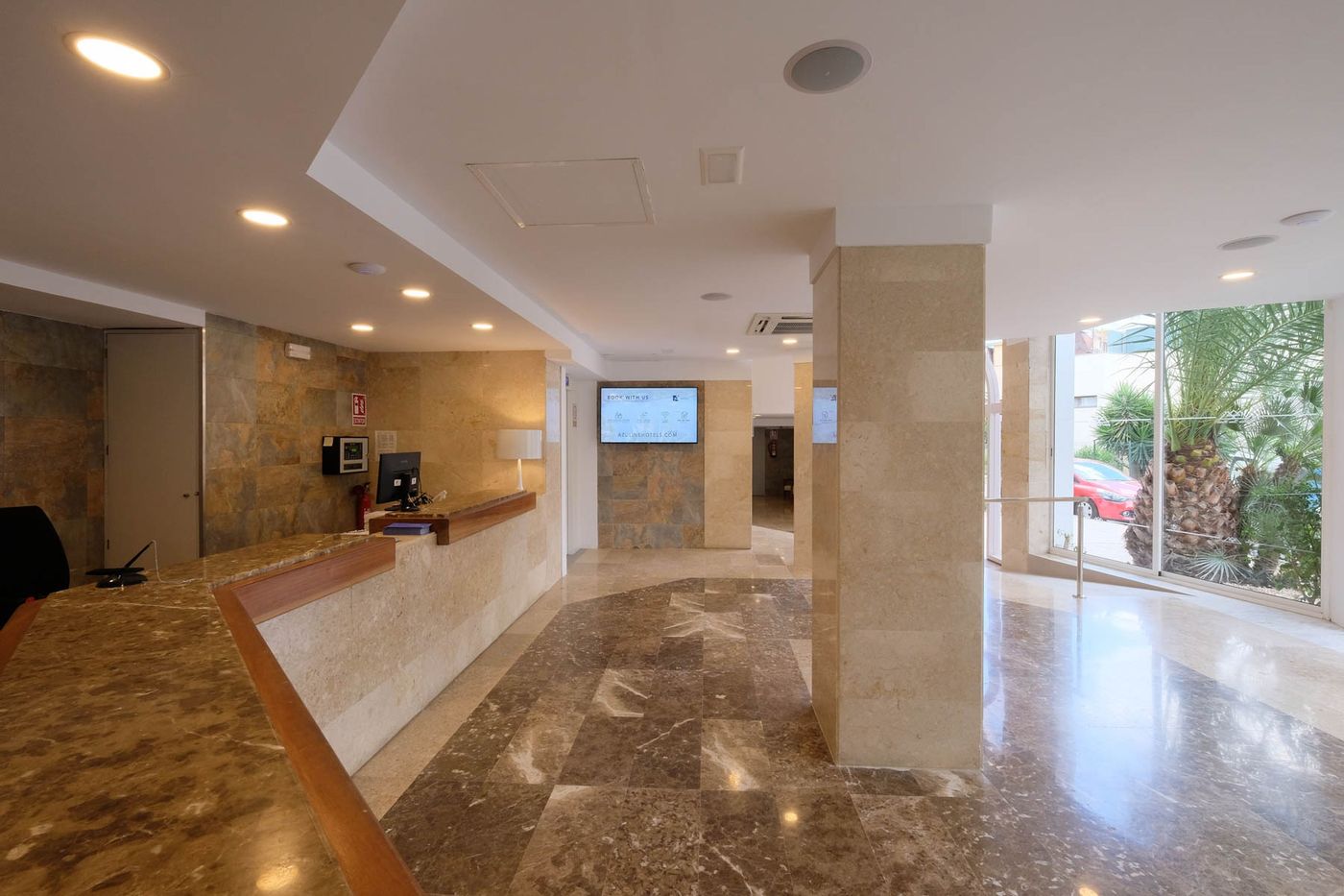 Azuline Hotel Palmanova Garden