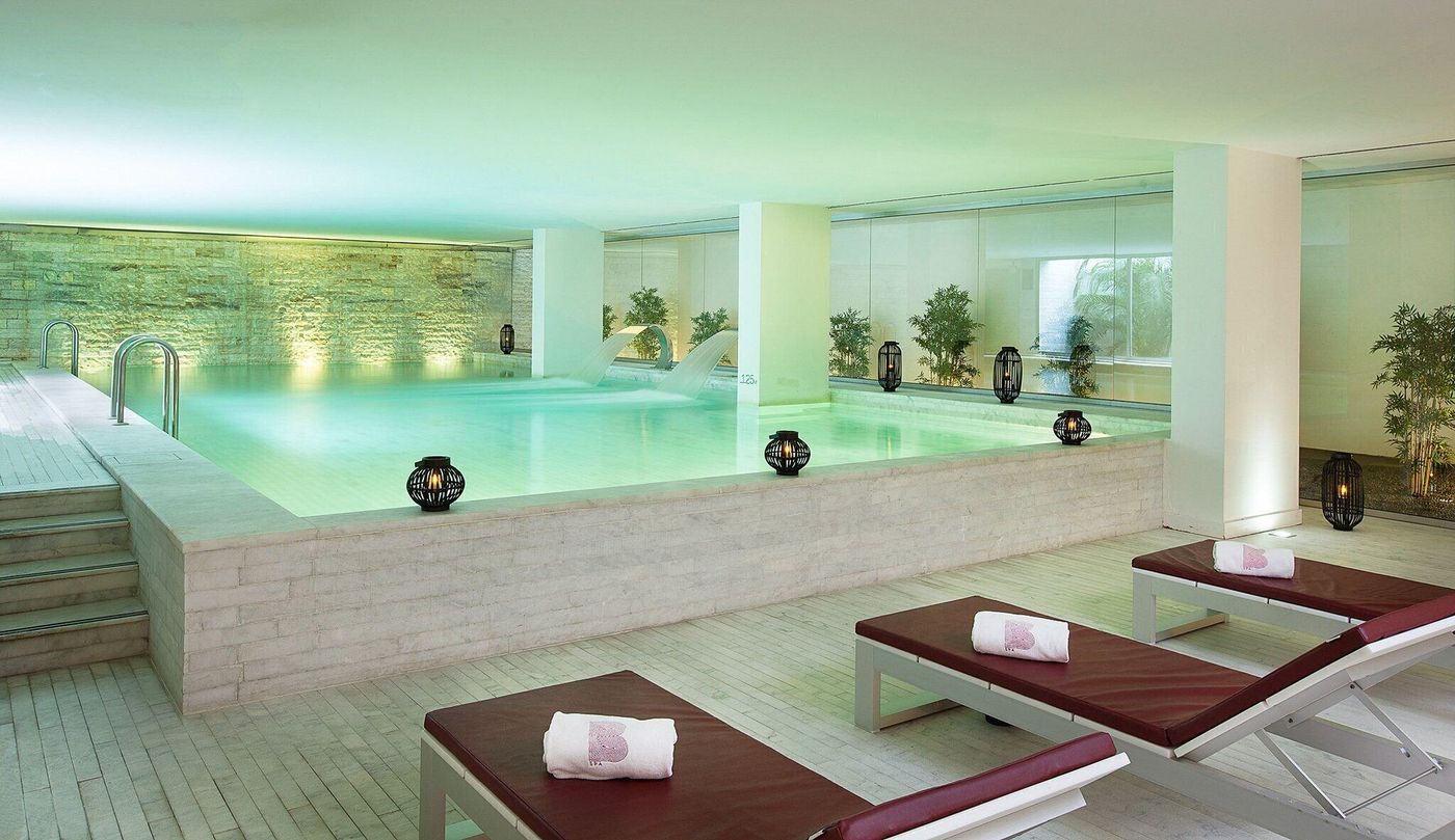 Altis-Belem-Hotel---Spa---Design-Hotels-Pool-65