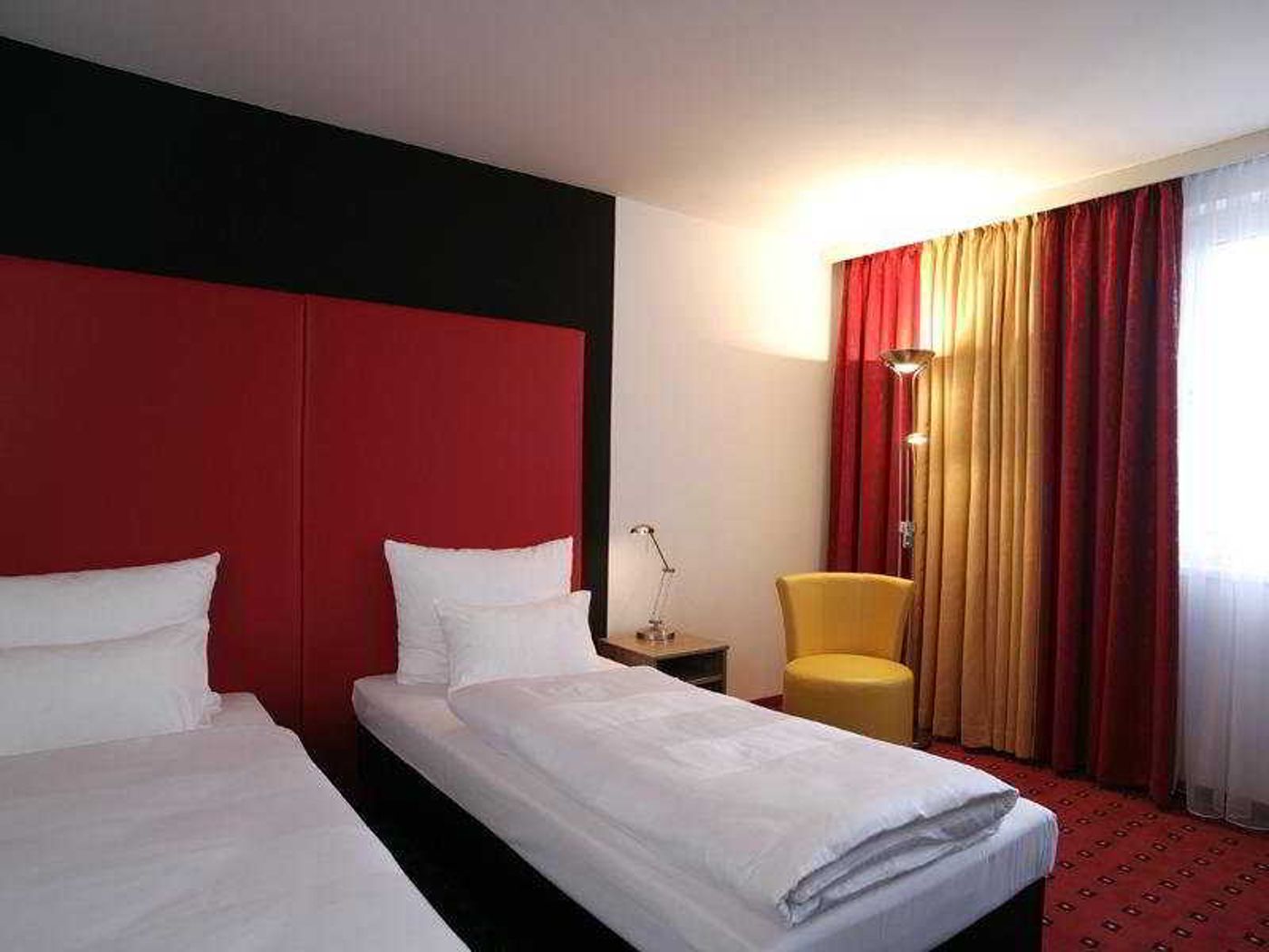 Senator - Austria - Vienna - Room - 0
