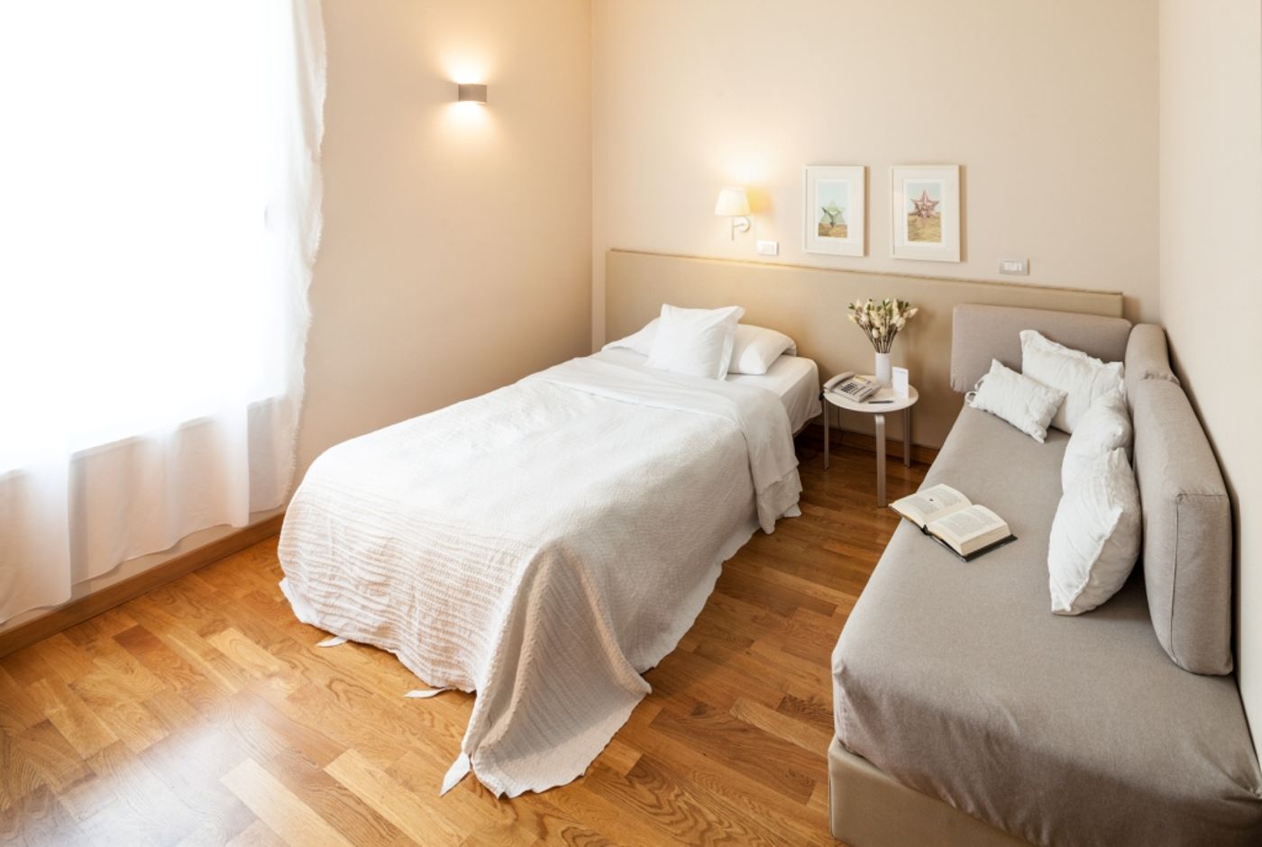 Cosmo-Hotel-Palace-Room-18