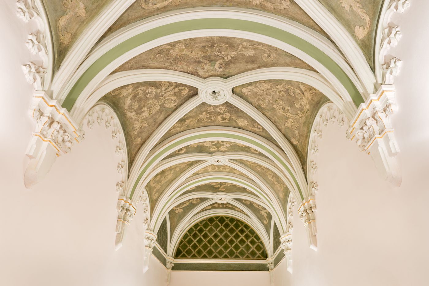 Mooo-Downtown-Lobby-29