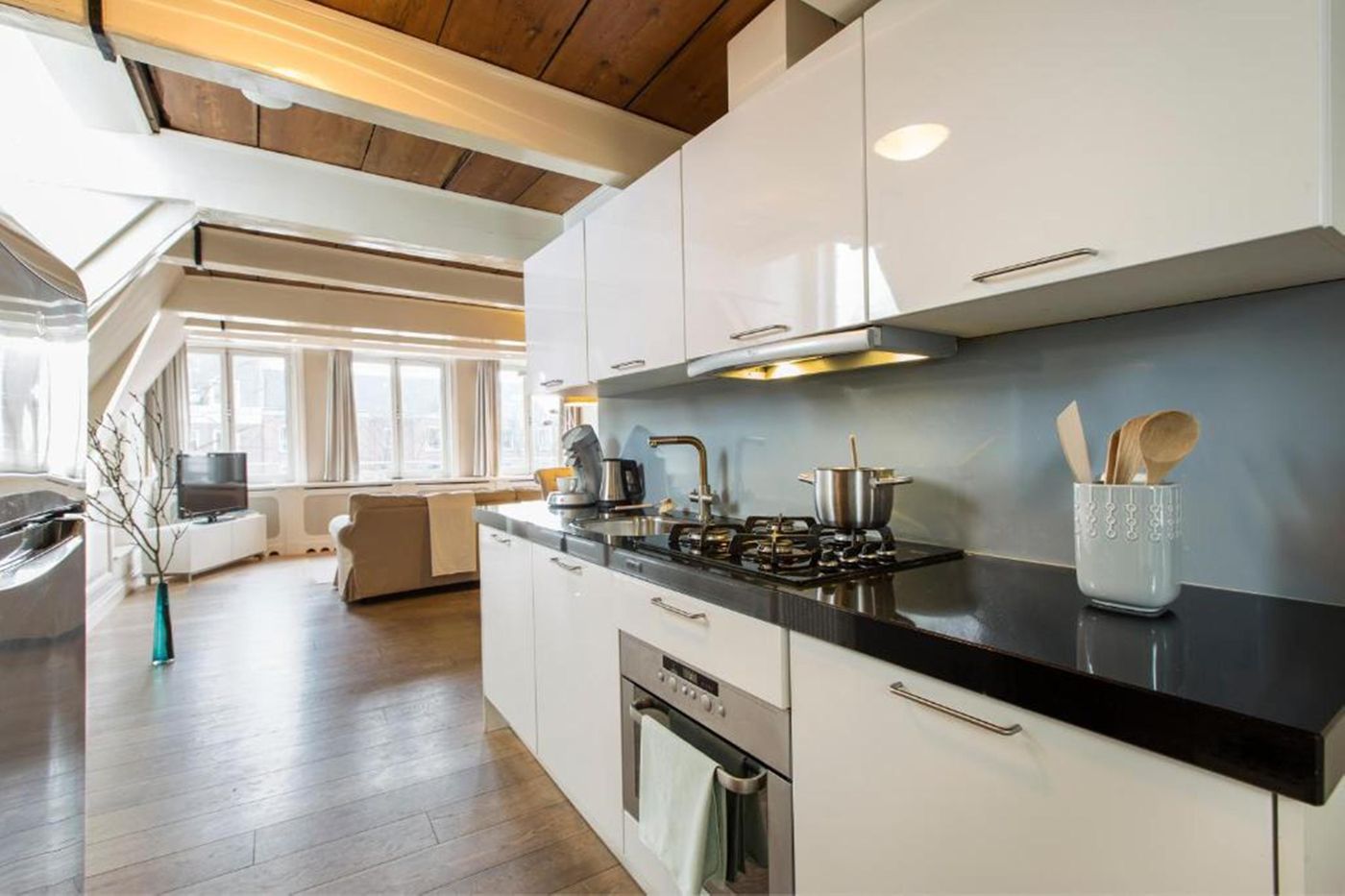 Grand-Canal-Boutique-Hotels-Room-12