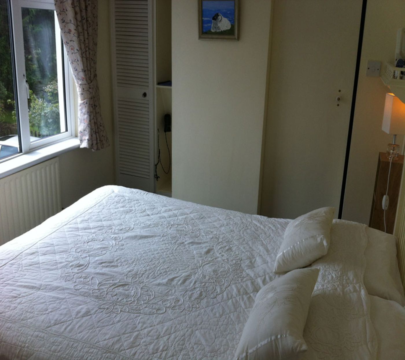 Sea Breeze-Ireland-Cahersiveen-Room-7