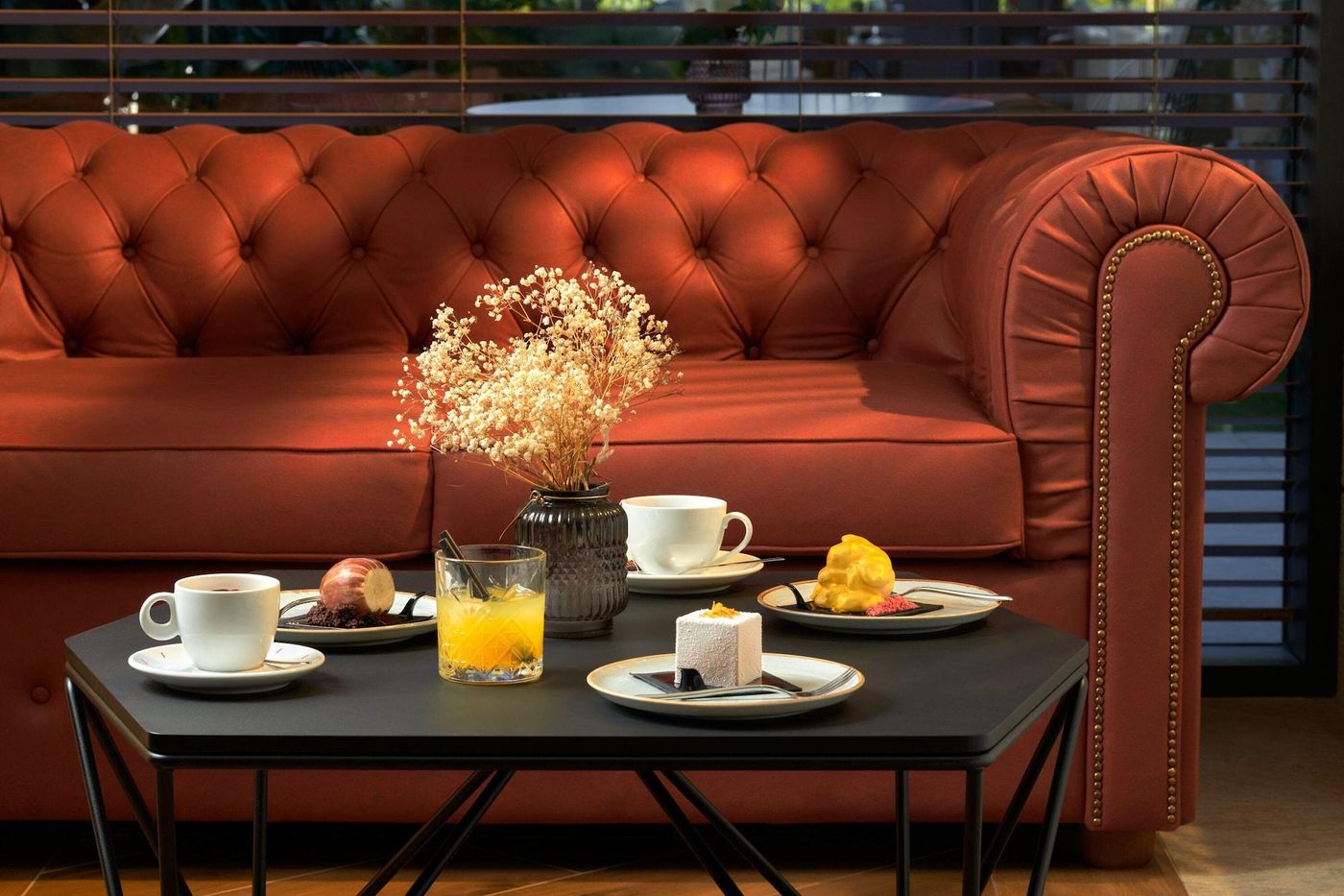 Time-Boutique-Hotel-Lobby-40