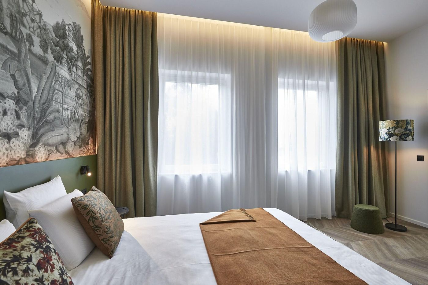 Urban-Yard-Hotel-Room-23